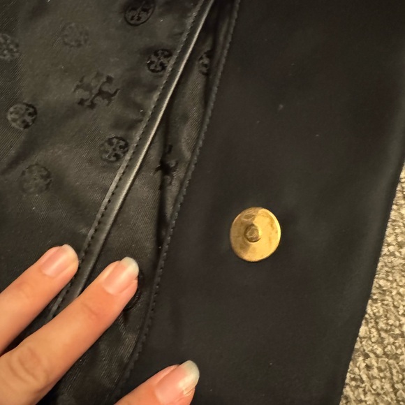 Tory Burch Black Ella Matte Leather Trimmed Nylon Tote - Picture 8 of 10